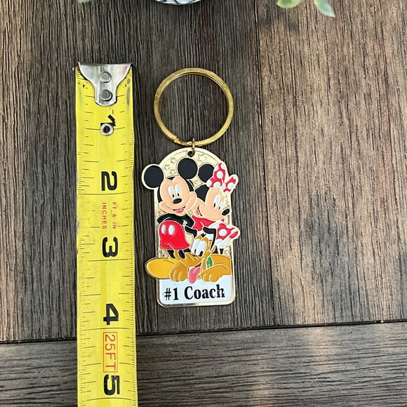 Disney #1 Coach Key Chain - Picture 4 of 4